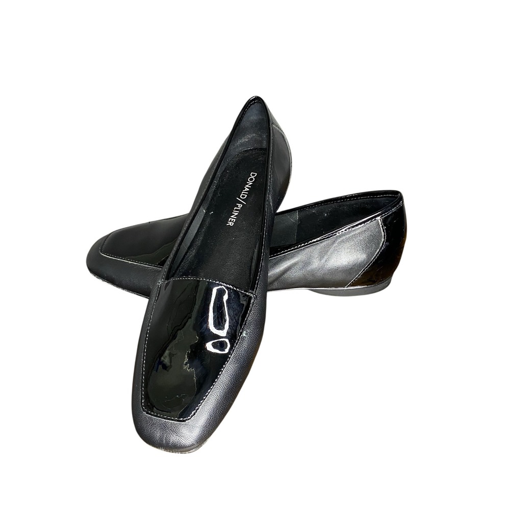 Donald Pliner Deedee black‎ leather and patent flat slip on loafer. Size 7.5